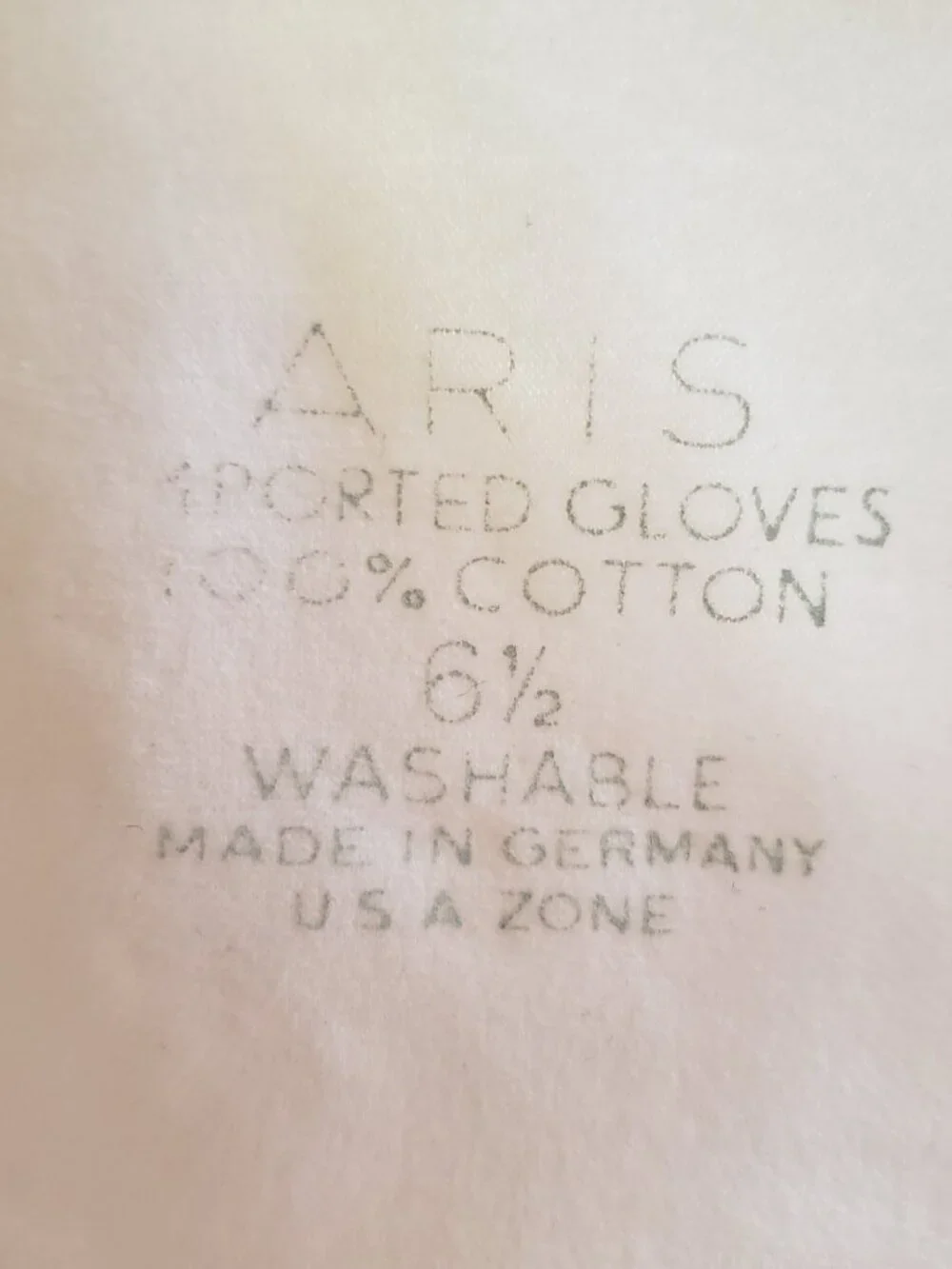 VINTAGE ARIS GLOVES USA ZONE HIGH FASHION